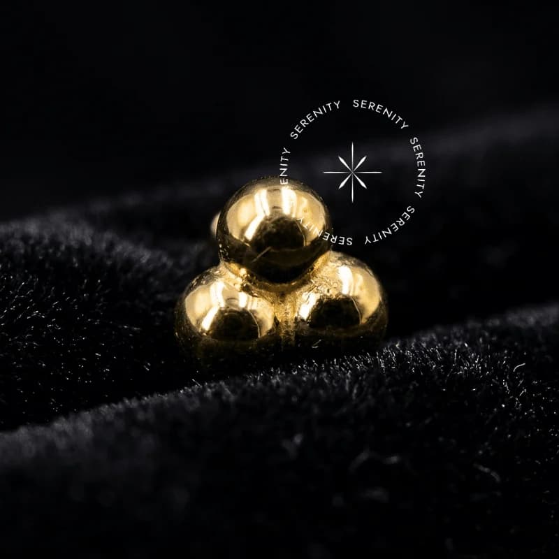 OR78 - Topo Micro Trinity Esferas - Ouro 18K Maciço — foto 1