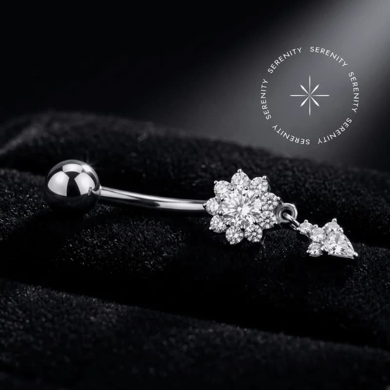 TN906 - Piercing Umbigo Flor Pingente Delicado - Titânio Grau Implante (ASTM F136) — foto 1
