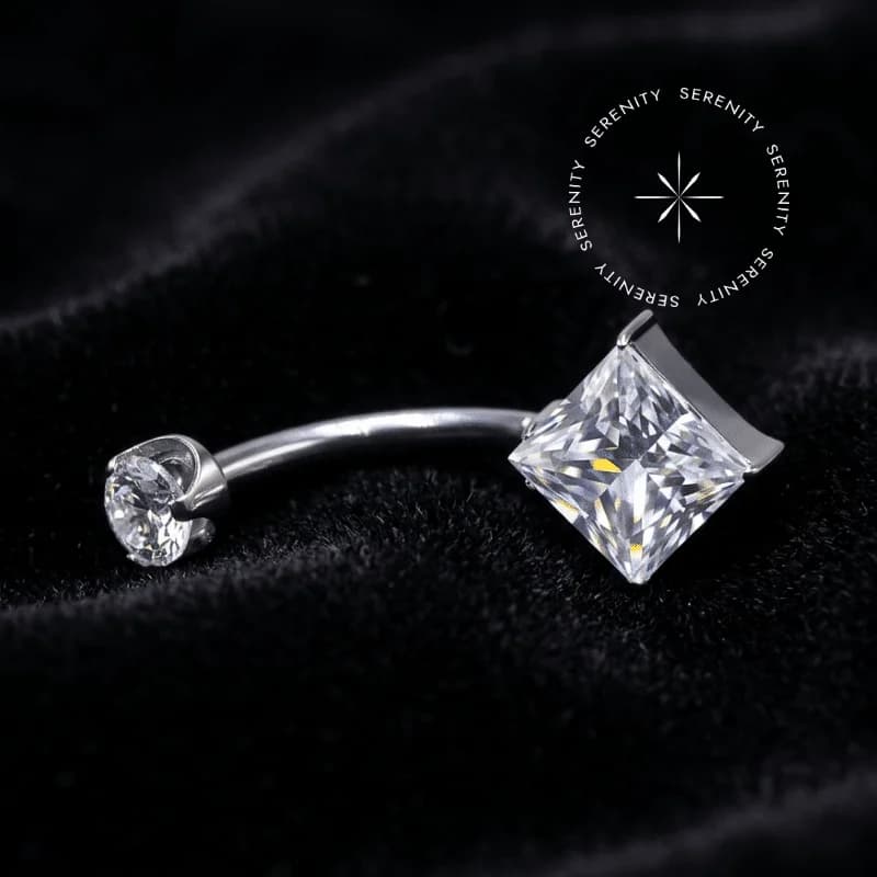 TN1225 -Piercing Umbigo Navel Cravejado Quadrado - Titânio Grau Implante (ASTM F136) — foto 1