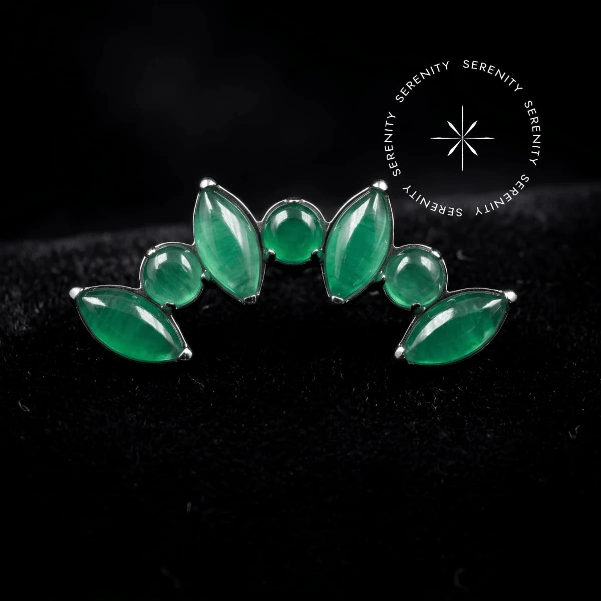 TN671 - Topo Cluster Jade Cultivada em Laboratório - Titânio Grau Implante (ASTM F136) — foto 1
