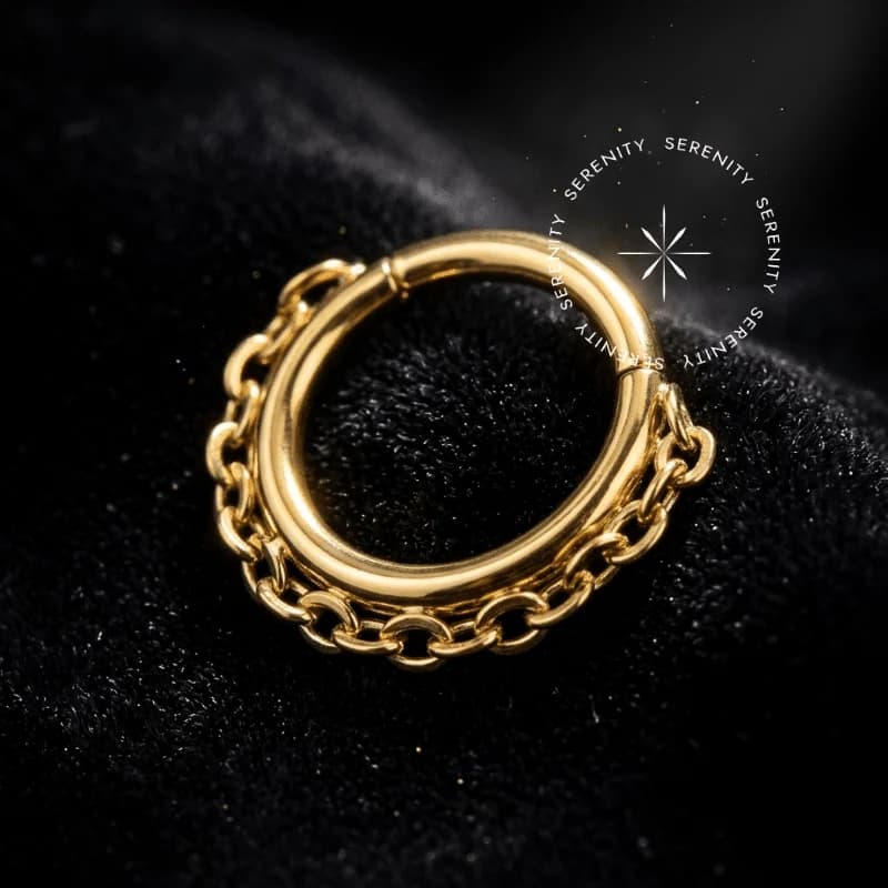 TN1092 - Argola Frontal Textura de Corrente - Titânio Revestido de Ouro 18k — foto 1