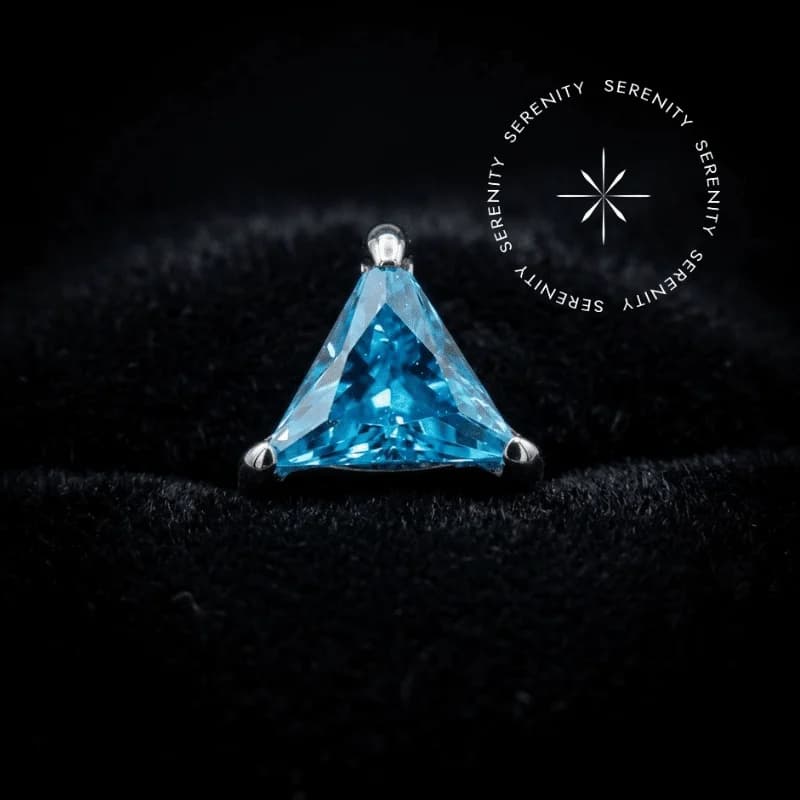 TN125 - Topo Cravejado Triangular - Titânio Grau Implante (ASTM F136) — foto 1