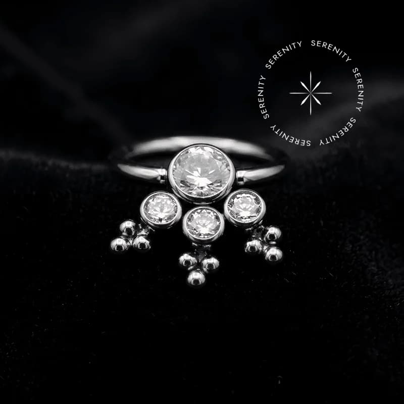 TN416 - Argola Captive Decorada Cravejada com Esferas - Titânio Grau Implante (ASTM F136) — foto 1