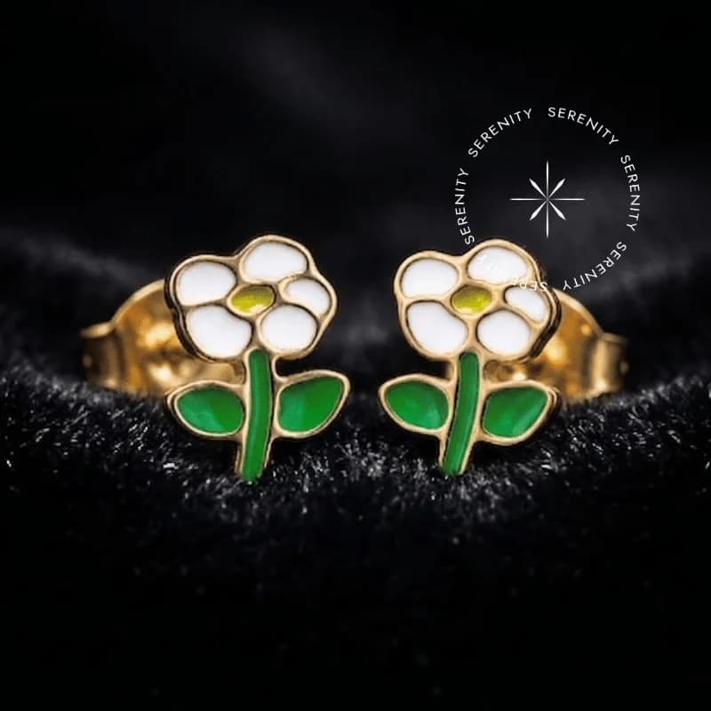 TN1867 - Par de Brincos Flor Resinada - Titânio Revestido de Ouro 18k — foto 1
