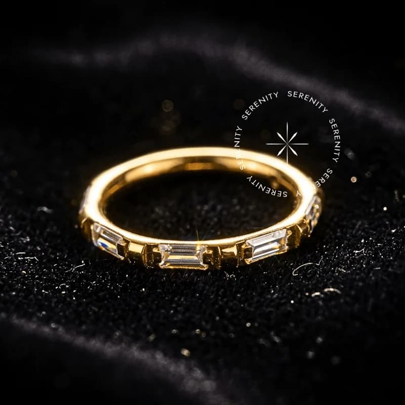 TN219 - Argola Zircônias Retangulares - Titânio Revestido de Ouro 18k — foto 1