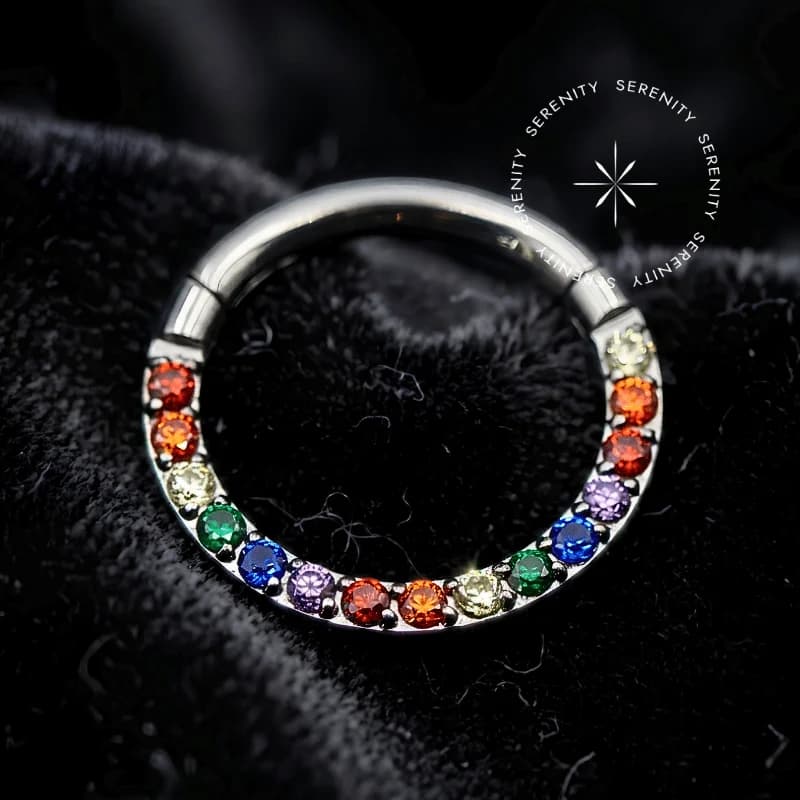 TN69 - Argola Clicker Frontal Prisma - Titânio Grau Implante (ASTM F136) — foto 1