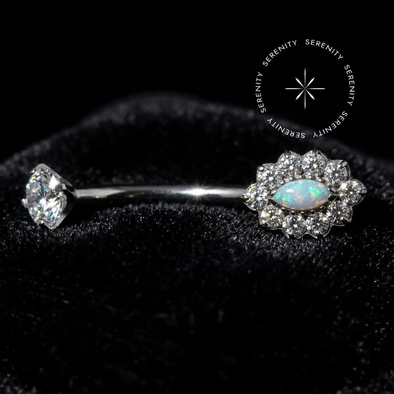 TN751 - Piercing de Umbigo com Design Floral Cravejado e Centro Oval - Titânio Grau Implante (ASTM F136) — foto 1