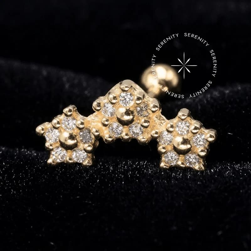 OR84 - Piercing Microbell Cluster 3 Mini Flores - Ouro 18K Maciço — foto 1