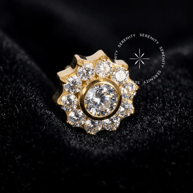 TN1983 - Topo Flor 10 Pétalas Push Pin - Titânio Revestido de Ouro 18k — foto 1
