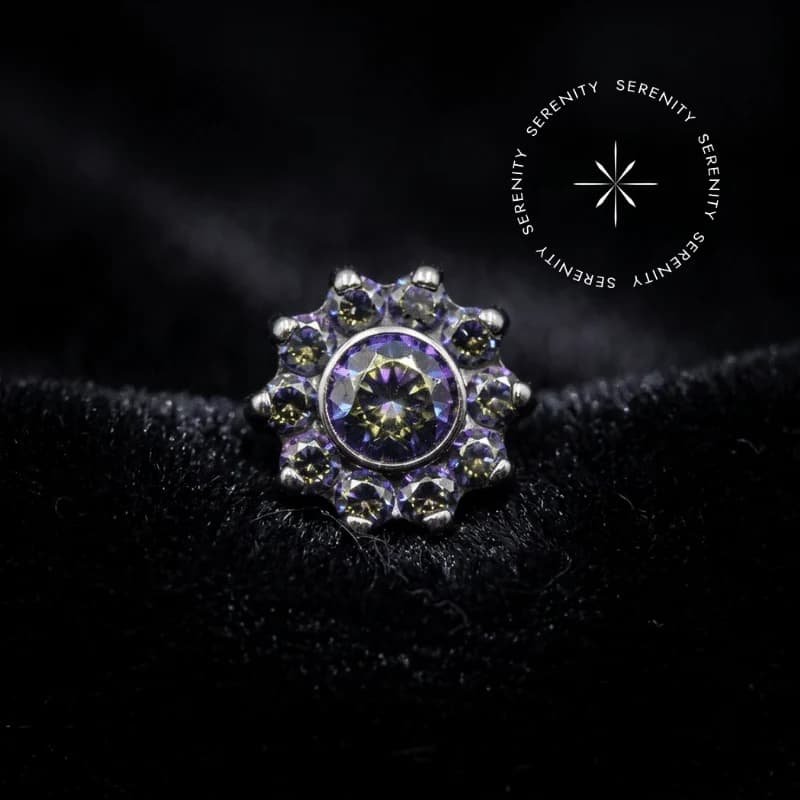 TN425 - Topo Cravejado Flor Vitrail Medium - Titânio Grau Implante (ASTM F136) — foto 1