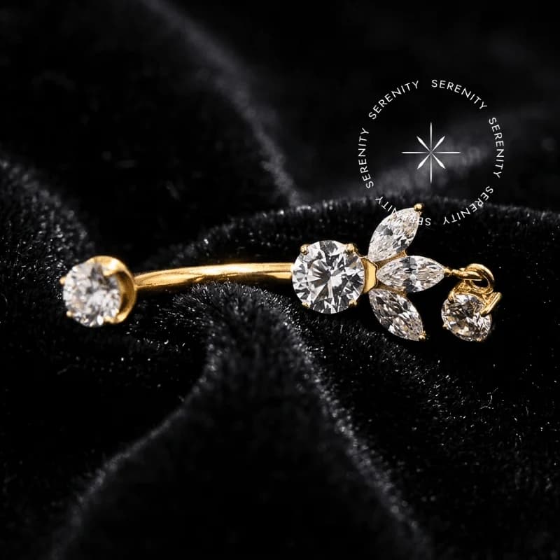 TN1331 - Piercing Umbigo 3 Pétalas com Pingente - Titânio Revestido de Ouro 18k — foto 1