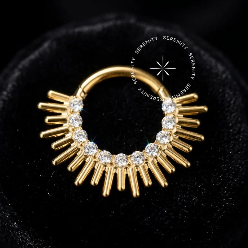 TN1070 - Argola Frontal Raios - Titânio Revestido de Ouro 18k — foto 1