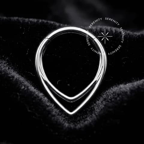 TN1249 - Argola Segmento Gota Linhas Duplas - Titânio Grau Implante (ASTM F136)