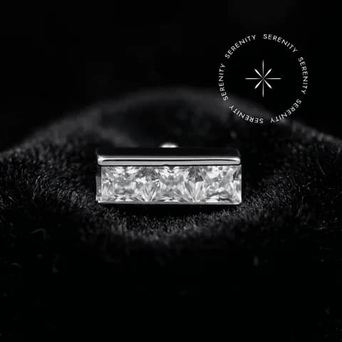 TN495 - Topo Barra 3 Zircônias Quadradas - Titânio Grau Implante (ASTM F136)