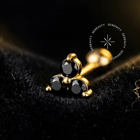 OR80 - Labret Trinity Black Cravejado - Ouro 18K Maciço
