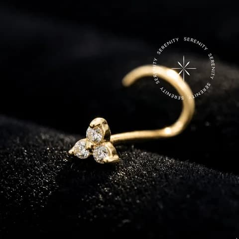 OR30 - Nostril Anzol Micro Trinity Cravejada - Ouro 18K Maciço