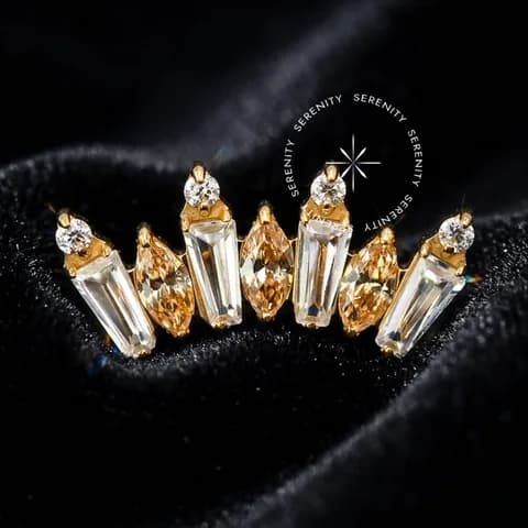 TN1488 - Topo Cluster Champanhe e Cristal - Titânio Revestido de Ouro 18k