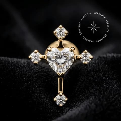 PVD 1506 - Topo Cruz Coração Cravejada - Titânio Revestido de Ouro 18k