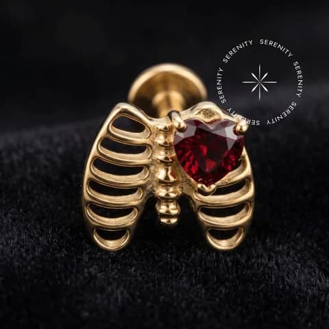 TR 736 - Topo Costela e Coração Cravejado - Titânio Revestido de Ouro 18k