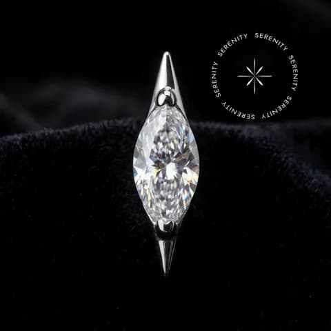 TN2360 - TOPO MARQUISE CZ NAVETE - Titânio Grau Implante (ASTM F136)