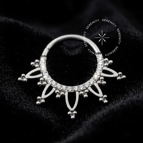 TN602 - Argola Frontal Cravejada 5 Aros - Titânio Grau Implante (ASTM F136)