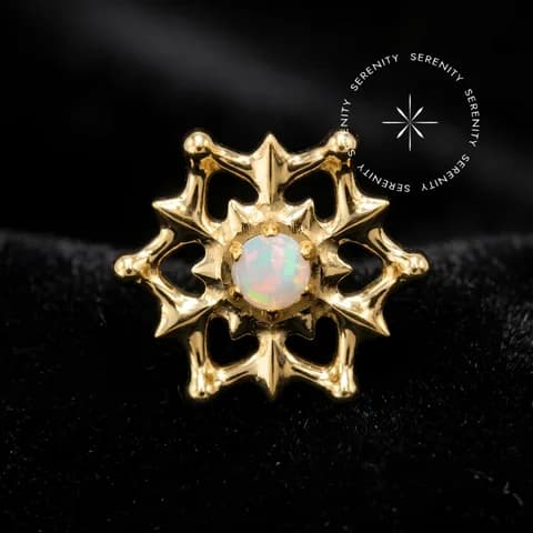 TN1646 - Topo Flor de Lótus Cravejado com Opala - Titânio Revestido de Ouro 18k