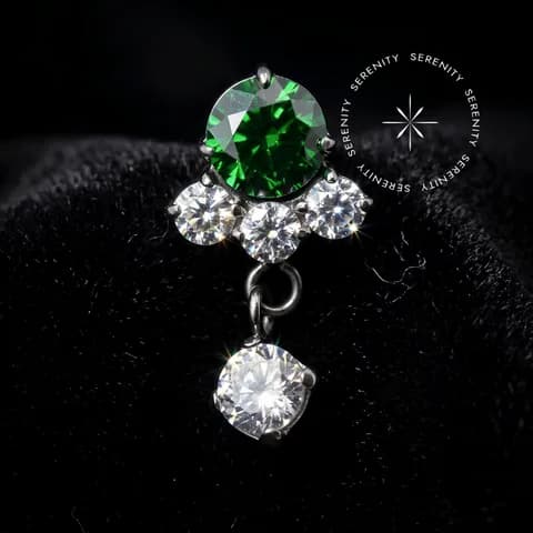 TN1665 - Topo Verde Cravejado com Pingente - Titânio Grau Implante (ASTM F136)