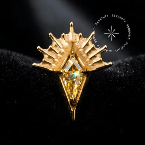 TN2246 - Topo Losango Lux Amarelo - Titânio Revestido de Ouro 18k