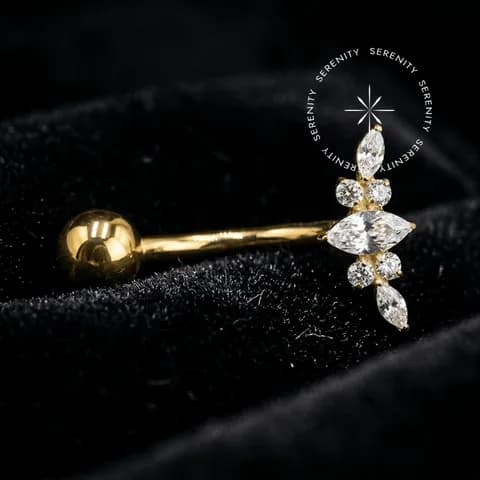 TN1492 - Piercing Umbigo Brisa Floral - Titânio Revestido de Ouro 18k
