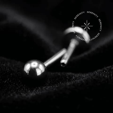 TN06 - Labret Tradicional com Esfera Push Pin - Titânio Grau Implante (ASTM F136)