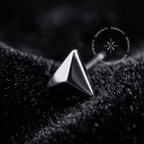 TN993 - Topo Triângulo Liso - Titânio Grau Implante (ASTM F136)