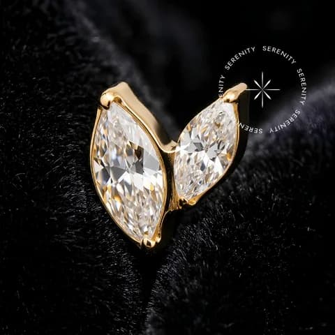 TN2187 - Topo 2 Navetes CZ Push Pin - Titânio Revestido de Ouro 18k