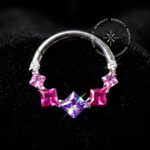 TN922 - Argola Segmento Frontal Quadrados Rosa - Titânio Grau Implante (ASTM F136)