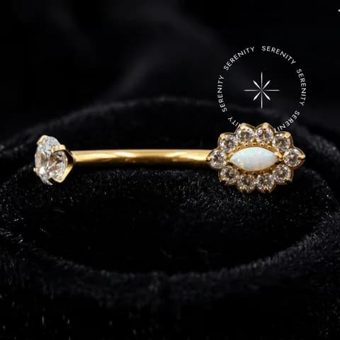 TN750 - Piercing Umbigo Flor Oval Opala Cultivada em Laboratório - Titânio Revestido de Ouro 18k