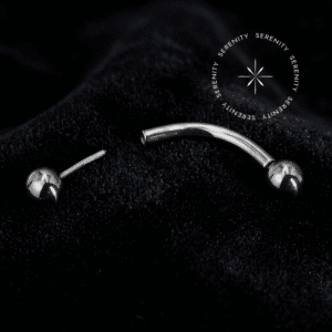 Piercing Microbell Curvo em Titânio