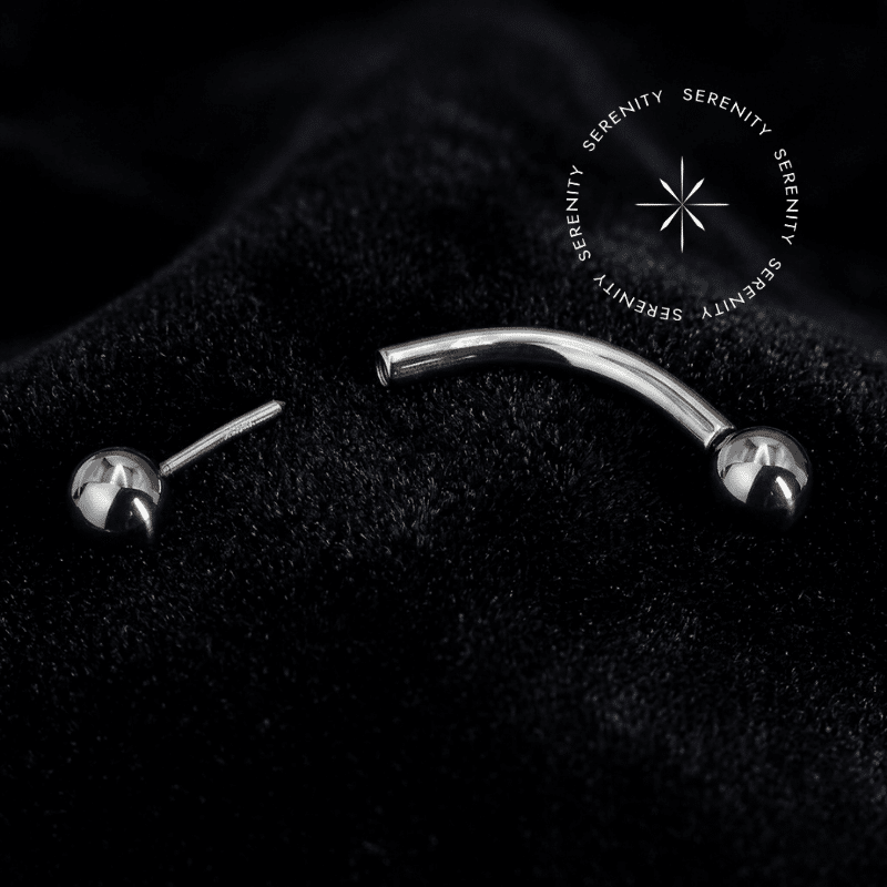 Piercing Microbell Curvo em Titânio