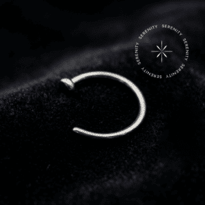 Piercing de Nariz Argola Aberta em Titânio