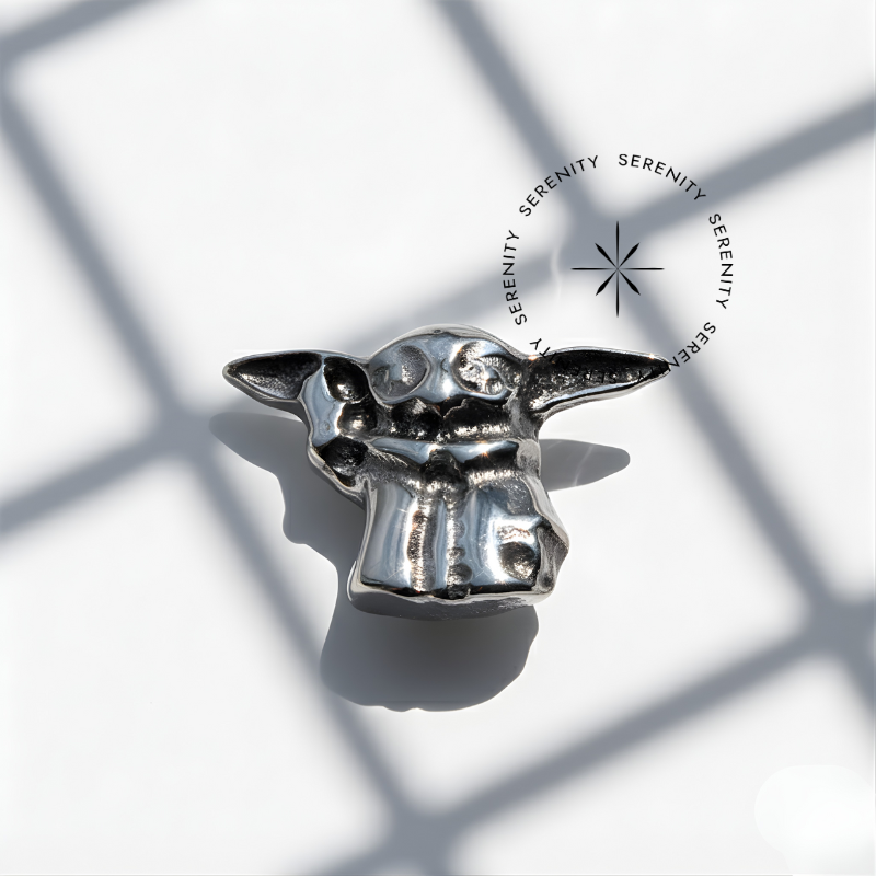 TN1940 Topo Baby Yoda Star Wars Titânio ASTM F136