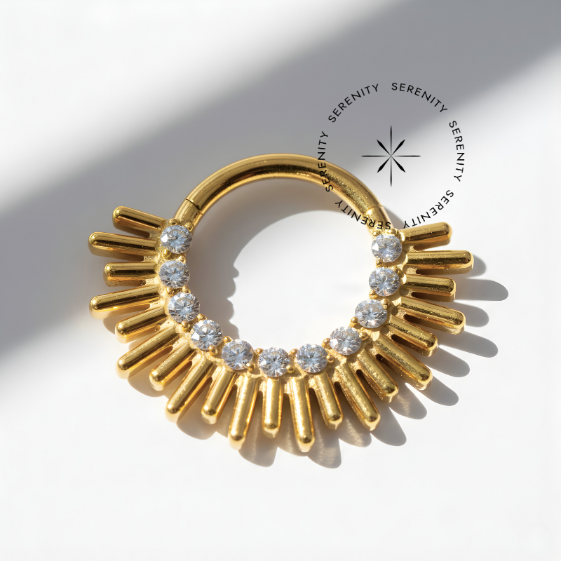 TN1070 Argola Frontal Cravejado Raios Titânio PVD Gold