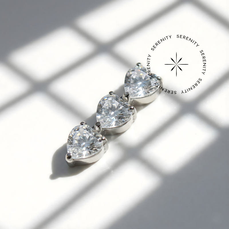 TN1602 Piercing Topo 3 Corações Vertical Titânio ASTM F-136