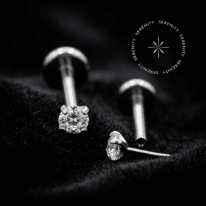 Piercing Topo Cravejado em Titânio