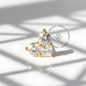 Piercing Topo Coração Zircônias Titânio e Ouro 18k