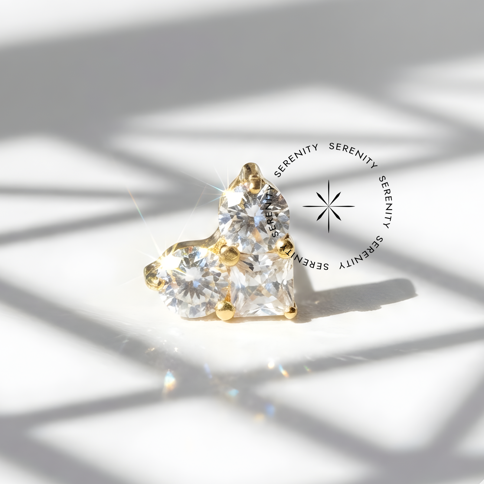 Piercing Topo Coração Zircônias Titânio e Ouro 18k