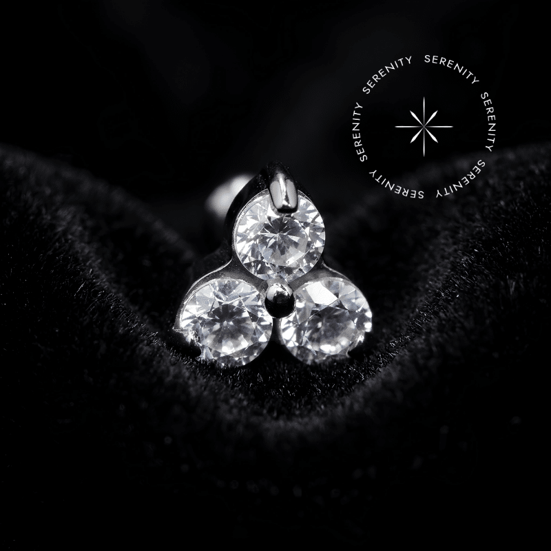 Piercing Topo Trinity em Titânio