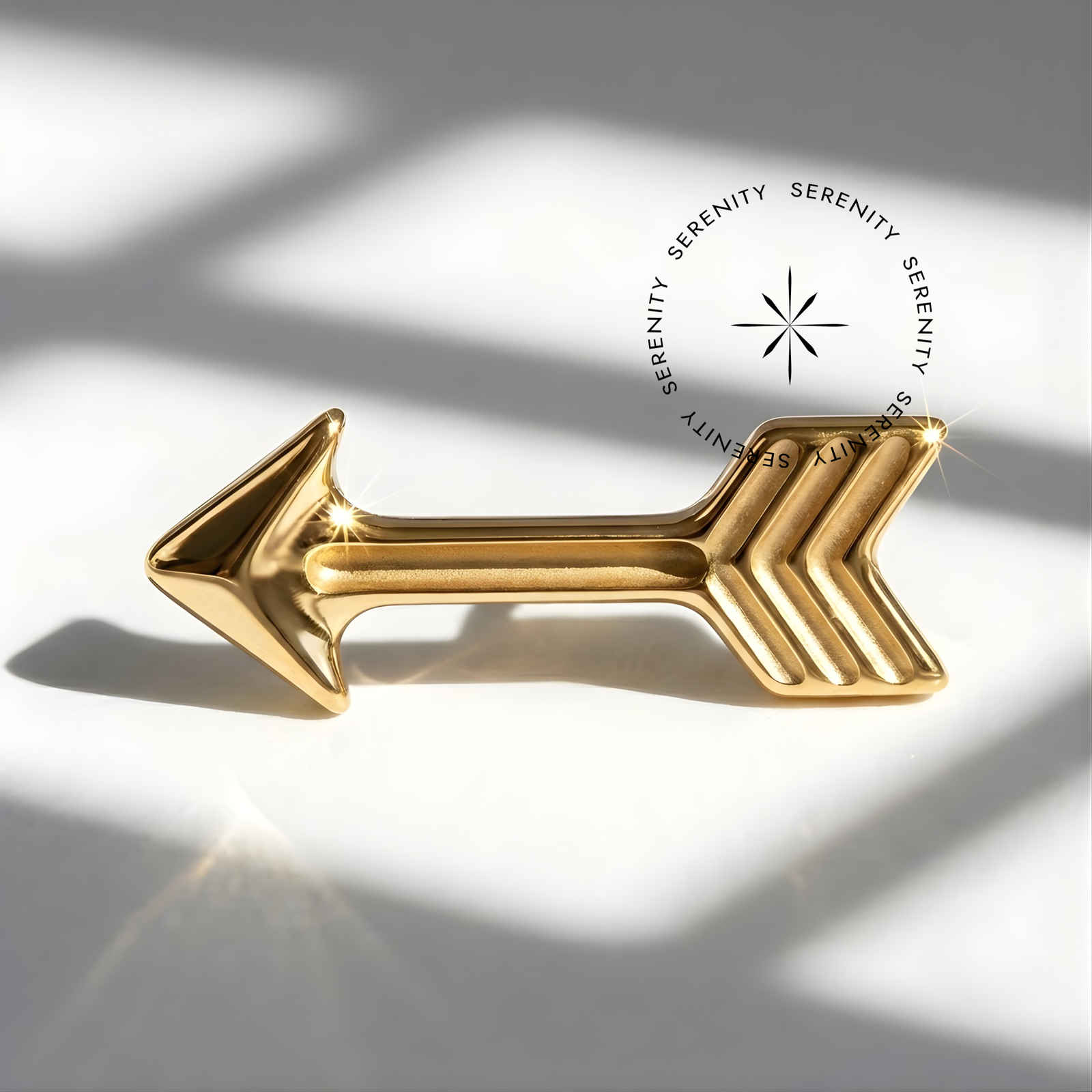 Piercing Topo Flecha Titânio e Ouro 18k