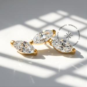 Piercing Topo Cluster 3 Navetes Galho Titânio e Ouro 18k