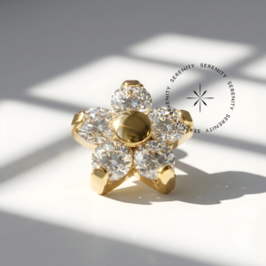 Piercing Topo Flor Zircônias com Miolo Titânio e Ouro 18k