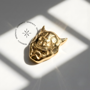 Piercing Topo Carranca (Hannya/Diabinho) Titânio e Ouro 18k