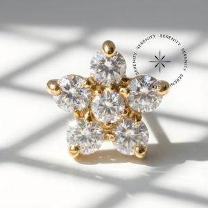 Piercing Topo Flor Zircônias Titânio e Ouro 18k