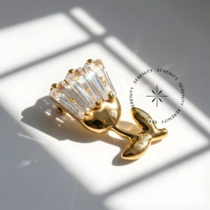 Piercing Topo Flor de Gelo Zircônias Titânio e Ouro 18k